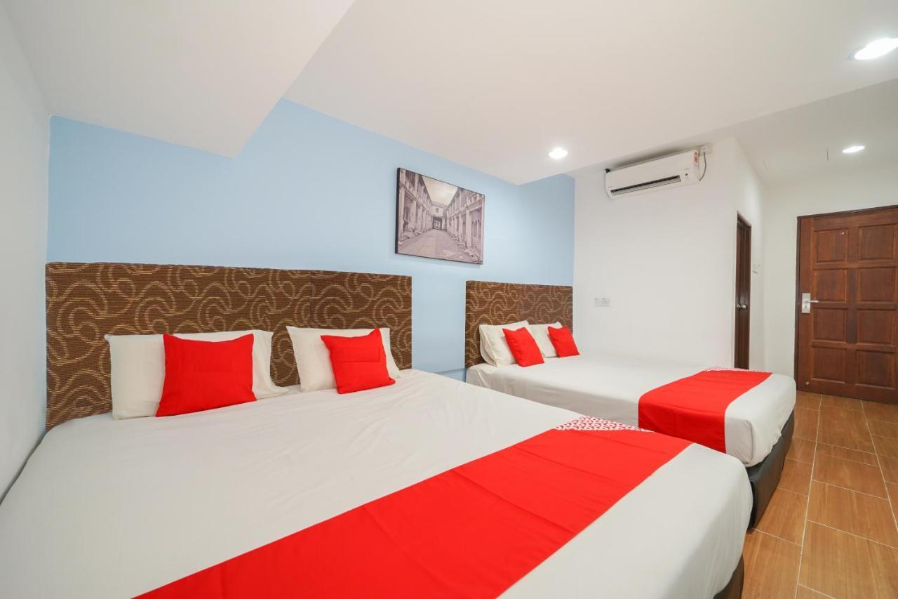 באטו פרינג'י Jma Ferringhi Beach Hotel מראה חיצוני תמונה